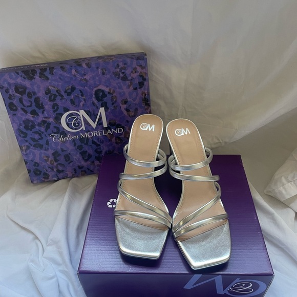 Silver Square-Toe Heels with Modern Design - Picture 1 of 8